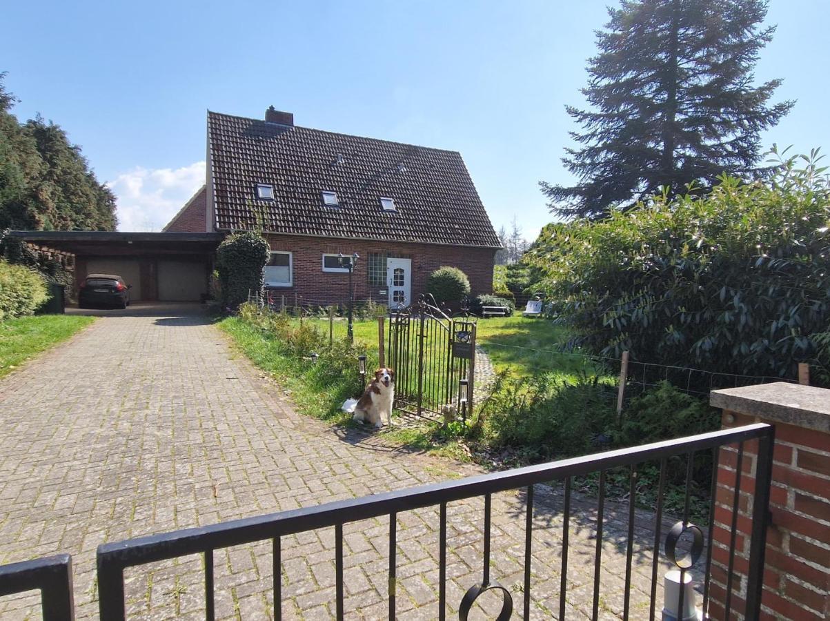 Gemuetliche Wohnung Direkt Am Kuestenkanal! Wardenburg ภายนอก รูปภาพ