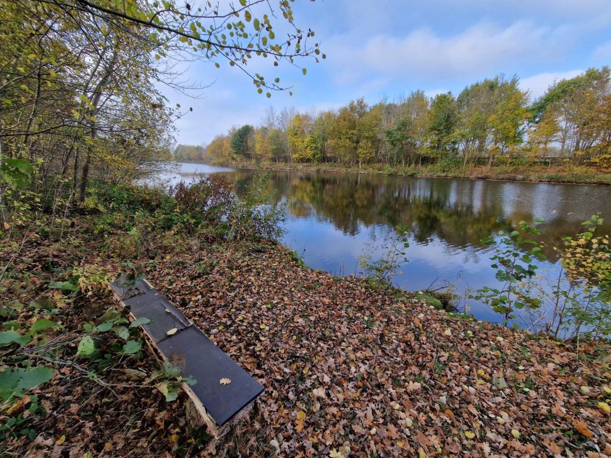 Gemuetliche Wohnung Direkt Am Kuestenkanal! Wardenburg ภายนอก รูปภาพ