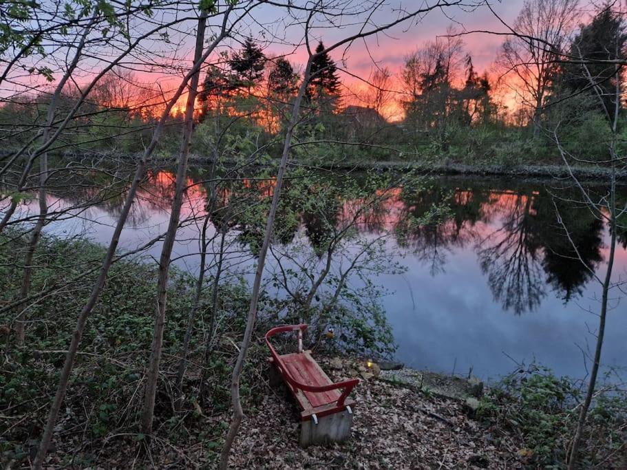 Gemuetliche Wohnung Direkt Am Kuestenkanal! Wardenburg ภายนอก รูปภาพ